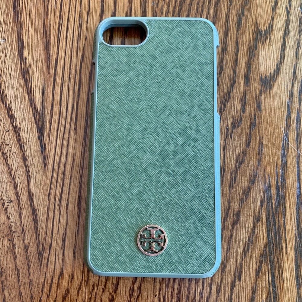 Tory Burch iPhone 7 case